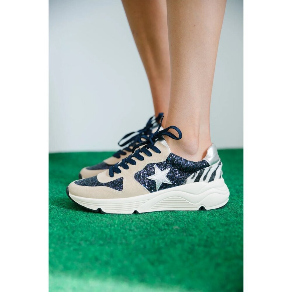 Oasis Society California Glitter Star Zebra Platform Sneakers Multicolor Wmn 7.5